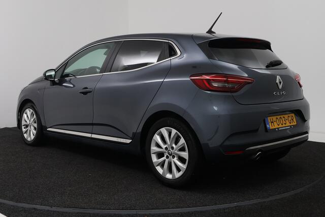 Renault CLIO 1.0 TCe Intens (CAMERA, NAVIGATIE, CRUISE CONTROL, PARKEERSENSOREN)