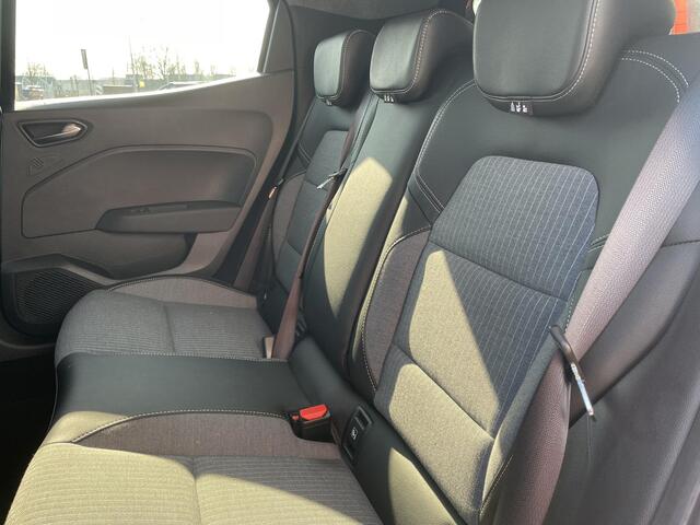 Renault CLIO 1.6 E-Tech Full Hybrid 145 Techno AUTOMAAT | CAMERA | CLIMATE | CRUISE | APPLE CARPLAY & ANDROID AUTO