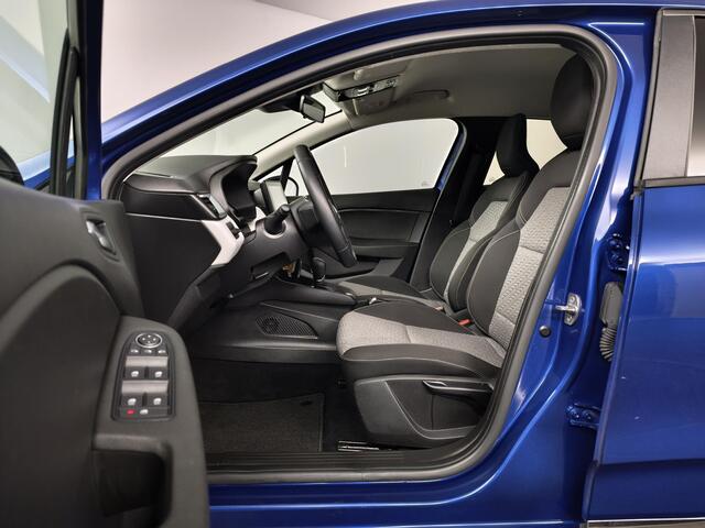 Renault CLIO 1.6 E-Tech Hybrid 145 Equilibre | Navigatie | Parkeersensoren | Cruise Control | Apple CarPlay / Android Auto |