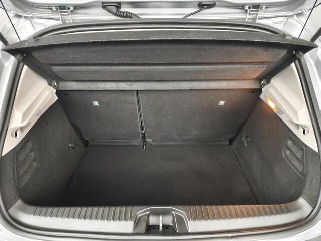 Renault CLIO 1.0 TCe 90 Zen | Automaat | Stoelverwarming | Apple CarPlay / Android Auto | Parkeersensoren |