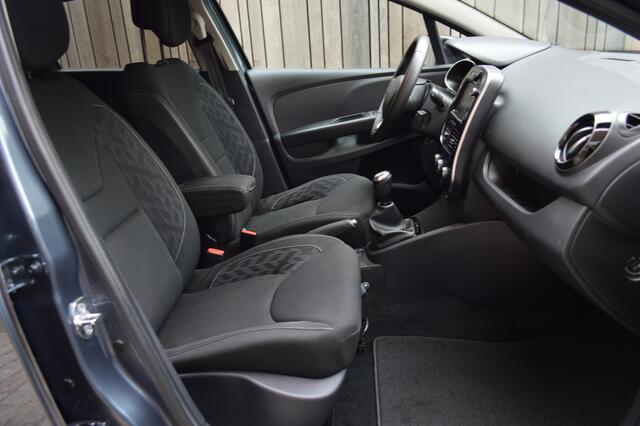 Renault CLIO Estate 0.9 TCe Limited Navi Airco Cruise Pdc – foto 9