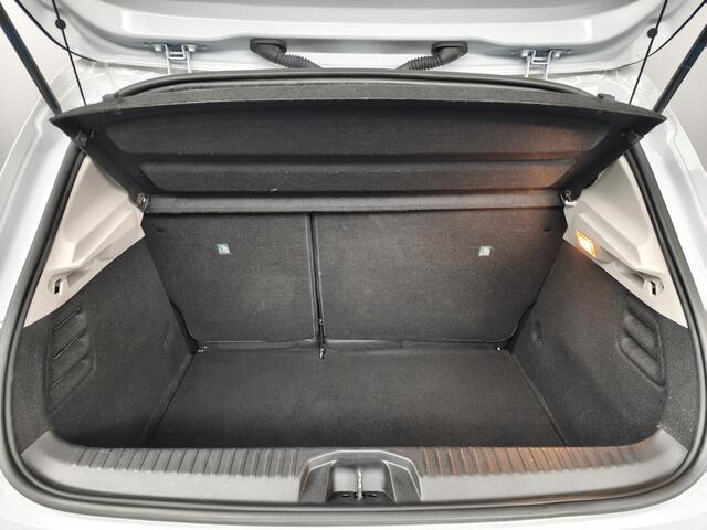 Renault CLIO 1.0 TCe Zen | Apple CarPlay / Android Auto | Navigatie | Parkeersensoren | Cruise Control |