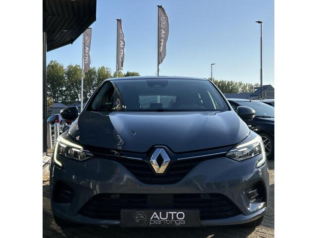 Renault CLIO 1.0 TCe Intens 101PK | 1e Eigenaar | Dealeronderhouden | NL AUTO | NAP | Achteruitrijcamera | Keyless Entry | Keyless Start | Climate Control | Navigatie | Cruise Control | Lichtmetalen Velgen | 2 Sleutels | APK tot 14-12-2027 |