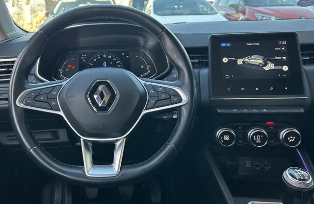 Renault CLIO 1.0 TCe Intens 101PK | 1e Eigenaar | Dealeronderhouden | NL AUTO | NAP | Achteruitrijcamera | Keyless Entry | Keyless Start | Climate Control | Navigatie | Cruise Control | Lichtmetalen Velgen | 2 Sleutels | APK tot 14-12-2027 |