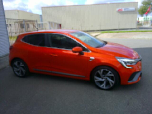 Renault CLIO 1.0 TCe R.S. Line Staat in Hoogeveen Prachtige auto