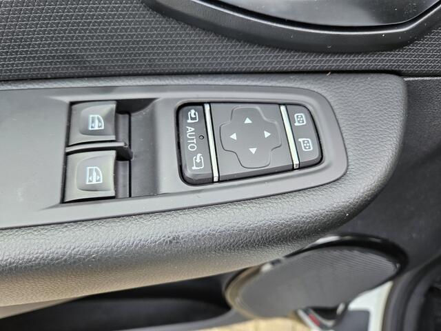 Renault CLIO 0.9 TCe Intens – foto 6