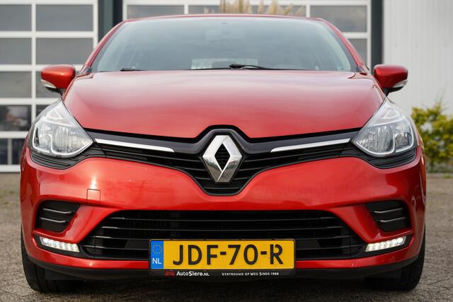 Renault CLIO 0.9 TCe Limited 90 pk | Airco | Bluetooth | Cruise control | Isofix bevestiging voor kinderzitjes | LED dagrijverlichting | Lichtmetalen velgen 16" | Navigatiesysteem full map | Parkeersensor achter | Zeer nette auto! – foto 3