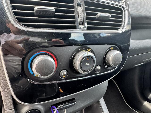 Renault CLIO Estate 0.9 TCe Zen*Navi*Airco* – foto 9
