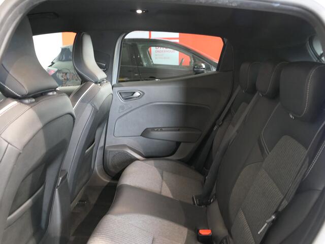 Renault CLIO 1.6 E-Tech Hybrid 140 Intens - 360 camera - Navi - Sensoren - Armsteun voor – foto 8