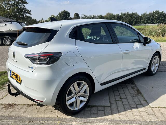 Renault CLIO 1.6 E-Tech Hybrid 140PK / Dealer onderhouden / Automaat / Trekhaak / Airco / Cruise / – foto 2