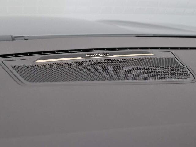 Renault ESPACE E-Tech Hybrid 200 iconic 5p. | Panoramisch vast glazen dak | Active driver assist | 5 persoons | Harman Kardon |