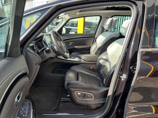 Renault ESPACE 1.8 TCe Initiale Paris 7p. | Trekhaak | Elektrisch glazen schuif kantel dak | Bose Audio | LEER | Stoel koeling & verwarming | Heads-up display | Massage | LED | DAB |