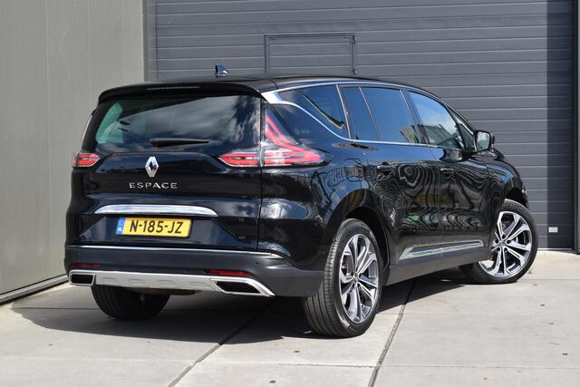 Renault ESPACE TCe 225 Initiale Paris | 7 PERSOONS | TREKHAAK | STUUR/STOELVERWARMING | STOELKOELING | HUD | BOSE | ADAPT. CRUISE CONTROL | LEDER | CLIMATE CONTROL | PDC | LMV