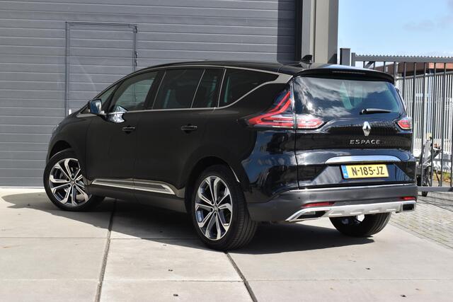 Renault ESPACE TCe 225 Initiale Paris | 7 PERSOONS | TREKHAAK | STUUR/STOELVERWARMING | STOELKOELING | HUD | BOSE | ADAPT. CRUISE CONTROL | LEDER | CLIMATE CONTROL | PDC | LMV