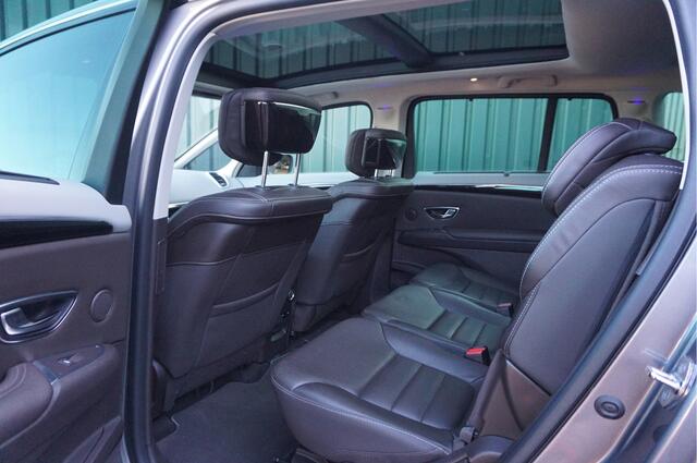 Renault ESPACE 1.6TCe 200pk Initiale Paris 7pers. Automaat + Leer/ Pano-dak/ 20inch/ Navi/ Camera/ Schitterend!
