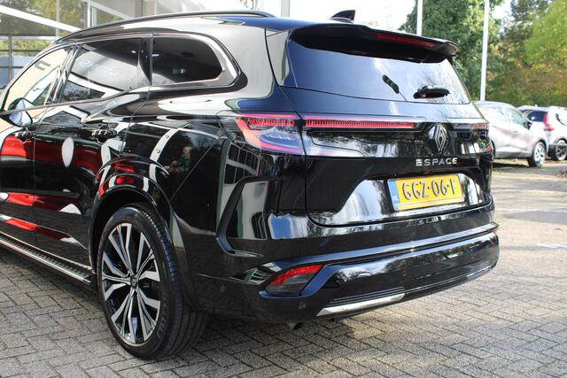 Renault ESPACE 1.2 E-Tech Hybrid 200 iconic 7p. | Head up display | Panorama dak | Harman Kardon | Lederen bekleding