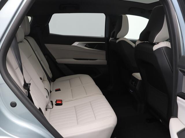Renault ESPACE Iconic Hybrid 200 | Achteruitrijcamera | Adaptive Cruise Control | Elektrisch verwarmbare voorstoelen