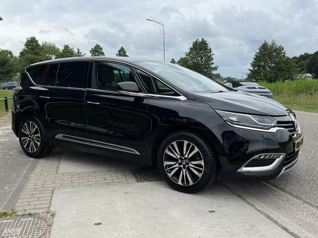 Renault ESPACE 1.6 dCi 161 PK Initiale Paris 7-Persoons / Dealer onderhouden / Stoelverw. / Leer / Camera / PDC V+A / 19'' LMV / 2e Pinksterdag Open 09.00 - 17.00 uur