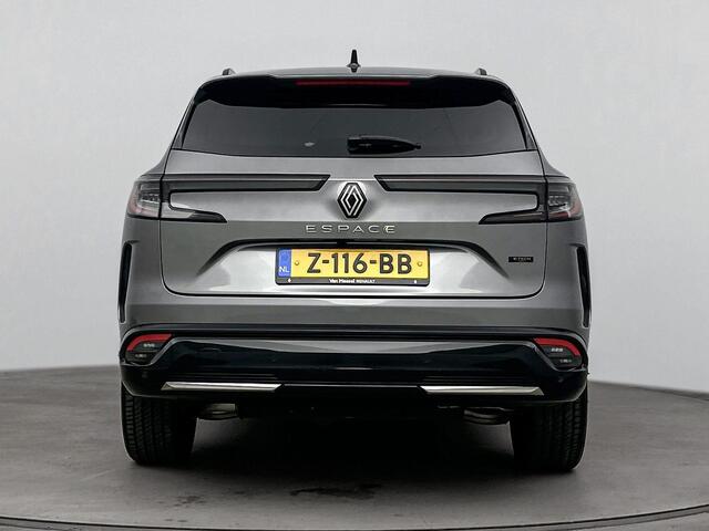 Renault ESPACE E-Tech full hybrid 200Pk iconic 7p. | Navigatie| Climate Control | Cruise Control Adaptief | Apple Carplay/Android Auto | 4 Control Achterasbesturing | Lederen Bekleding | Parkeersensoren Voor & Achter incl. 360 Camera | Stoel & Stuurwielverwarming |