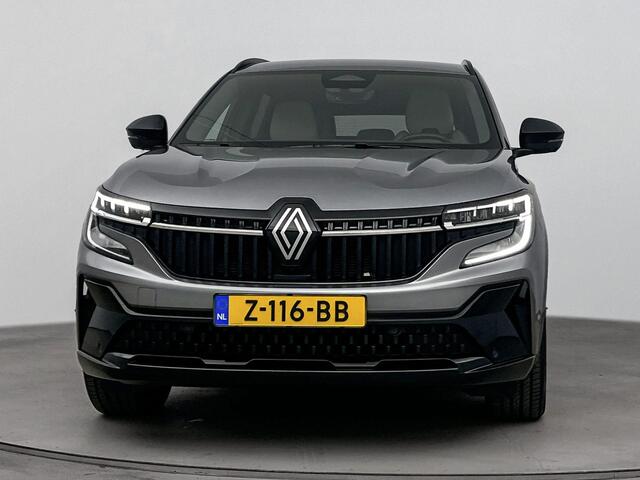 Renault ESPACE E-Tech full hybrid 200Pk iconic 7p. | Navigatie| Climate Control | Cruise Control Adaptief | Apple Carplay/Android Auto | 4 Control Achterasbesturing | Lederen Bekleding | Parkeersensoren Voor & Achter incl. 360 Camera | Stoel & Stuurwielverwarming |
