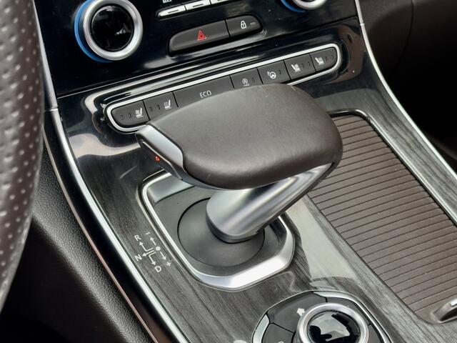 Renault ESPACE 1.8 TCe AUT7 INITIALE PARIS 7PERS PANODAK LEDER NAVI CAMERA APPLE-CARPLAY HEAD-UPP LED LMV PDC