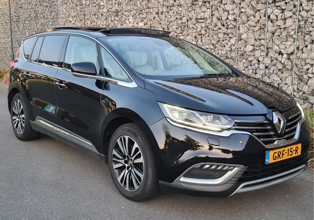 Renault ESPACE 1.6 TCe Initiale Paris 7p. | Pano | Trekhaak | Navi | Vol opties Met een nieuwe apk . Interesse ? Bel 0642062052