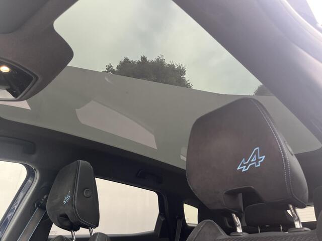 Renault ESPACE E-Tech full hybrid 200 esprit Alpine 5p. / Pack around View Camera / Pack Advanced Drive Assist / Trekgewicht 1600kg / Panoramadak / Apple Carplay/Android Auto / 4Control /