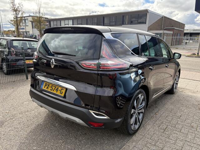 Renault ESPACE 1.6 dCi Initiale Paris 7 persoons