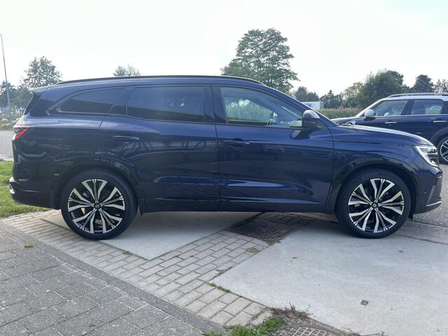Renault ESPACE E-Tech full hybrid 200 iconic 7-Persoons / Automaat / Harman-Kardon / 4-Control / Stoelverw. + Stuurverw. / 360' Camera / Apple Carplay - Android Auto / 20'' LMV /