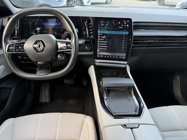 Renault ESPACE E-Tech full hybrid 200 iconic 5p. | Panoramadak | Harman & Kardon | 4Control | Head Up Display | 360 Camera