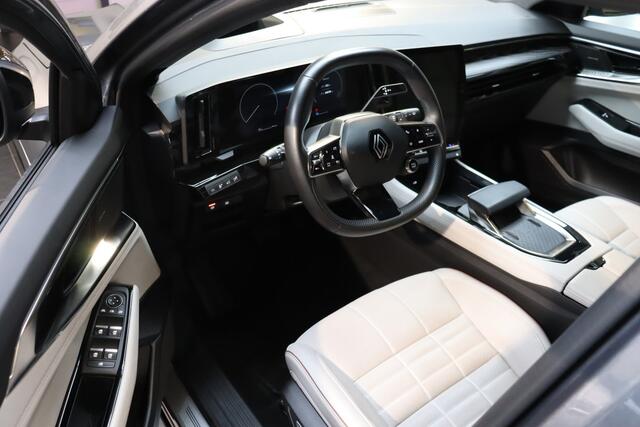 Renault ESPACE E-Tech full hybrid 200 iconic 7pers. + Panodak