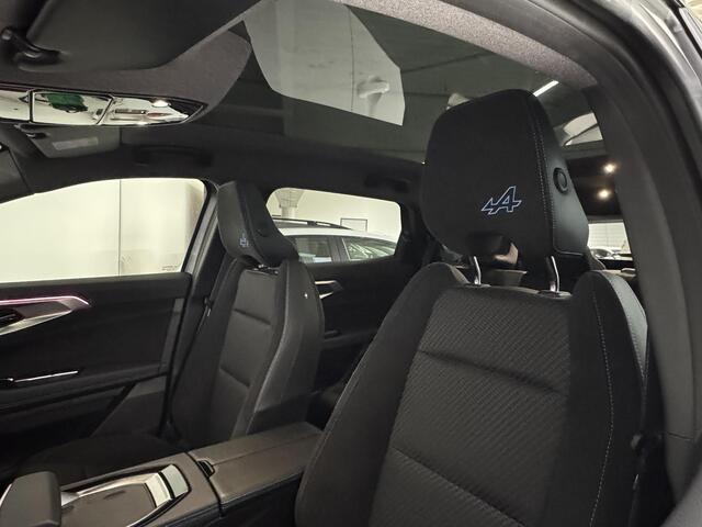 Renault ESPACE E-Tech full hybrid 200 esprit Alpine 7p. | Navigatie | Panoramadak | Harman / Kardon | 360 Camera | Stoel + stuurverwarming | Head-up Display |