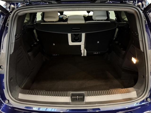 Renault ESPACE 1.2 E-Tech Full Hybrid 200 Iconic 5p. | Pack Vision | Pack Light & Sound | All season banden | Van: ¤ 59.040,- nu rijklaar voor: ¤ 56.540,-