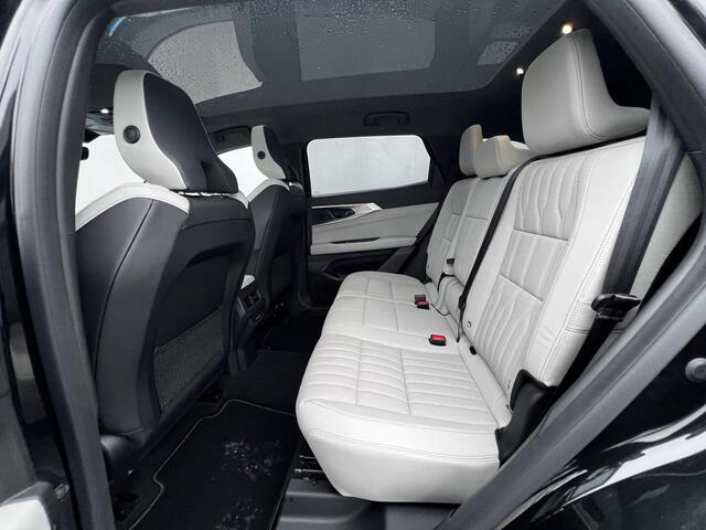 Renault ESPACE E-Tech full hybrid 200 iconic 7p. / Fabrieksgarantie 04-2027 / 7 persoons / 1.500 kg trekgewicht / Panorama dak / Leder / Elektrische stoelen / Massagefunctie / Elektrische klep / Harman Kardon Audio / Navi / Camera 360° / 20" LM wielen All Season banden