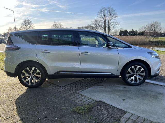 Renault ESPACE 1.8 TCe 225PK Intens 7 Persoons / Dealer onderhouden / Camera / Stoelverw. / Elek Stoel. / Keyless / LMV /