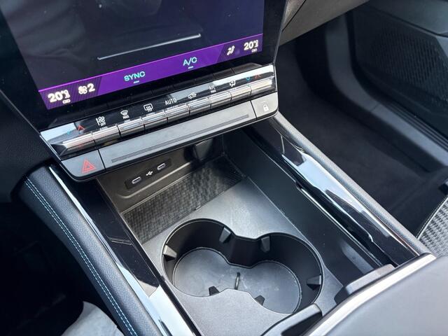 Renault ESPACE E-TECH FULL-HYBRID 200PK 4-CONTROL AUT. ESPRIT-ALPINE 7-PRS NAVI CAMERA CARPLAY AIRCO LMV PDC