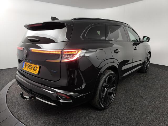 Renault ESPACE E-Tech full hybrid 200 esprit Alpine 7p. | 360° Camera | Trekhaak | AppleCarplay AndroidAuto | Google navigatie | All season banden |