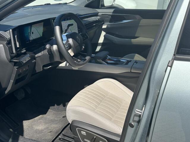 Renault ESPACE E-Tech full hybrid 200 iconic 5p. | Panoramadak | Harman Kardon | Trekhaak | Head-up display |