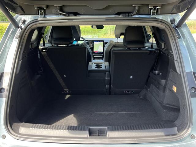 Renault ESPACE E-Tech full hybrid 200 PK iconic / Dealer onderhouden / 360 Camera / Apple Carplay - Android Auto / Stoelverw. Stuurverw. /