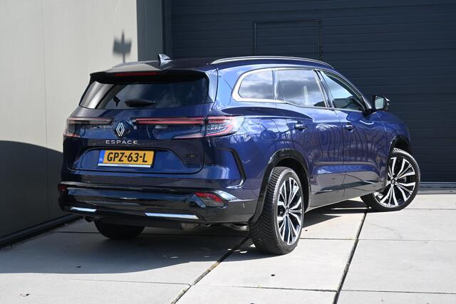 Renault ESPACE E-Tech full hybrid 200 iconic | 5 PERSOONS | 360 CAMERA | PANORAMADAK | HARMAN/KARDON | STUUR/STOELVERWARMING | NAVI | ALL-SEASON | HUD | LEDER | ADAPT. CRUISE CONTROL | CLIMATE CONTROL | PDC | LMV