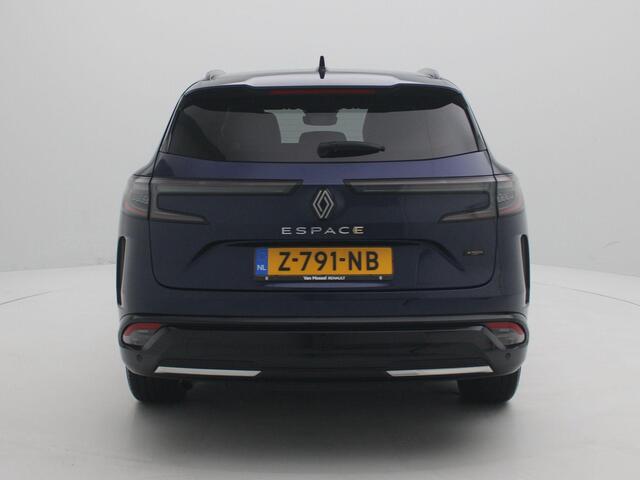 Renault ESPACE E-Tech full hybrid 200 iconic 7p. | Apple Carplay/Android Auto | Autonomous Emergency Braking | cruise control adaptief met Stop&Go | dodehoekdetectie met correctie | electronic climate control | LED koplampen | lederen bekleding | lichtmetalen velgen 20"