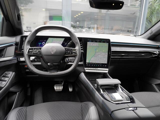 Renault ESPACE E-Tech full hybrid 200 7p. esprit Alpine AUTOMAAT / SOLARBAY PANO / NAVI / CAMERA 360 / HEAD-UP / MATRIX LED / ADAPT. CRUISE / ELEK. STOELEN / MASSAGE / STOELV. / STUURV. / VOORRUITV. / ELEK. ACHTERKLEP / 4CONTROL / CLIMATE / 20'' LMV