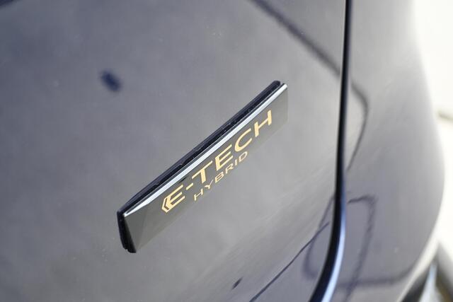 Renault ESPACE E-Tech full hybrid 200 iconic | 7 PERSOONS | TREKHAAK | 360 CAMERA | STUUR/STOELVERWARMING | LEDER | HEAD-UP DISPLAY | HARMAN/KARDON | NAVI | ADAPT. CRUISE CONTROL | CLIMATE CONTROL | PDC | LMV