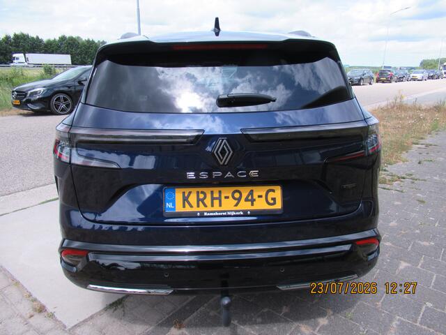 Renault ESPACE E-Tech full hybrid 200 iconic 7p. Panorama/ Harmon Kardon/ 4 Control/ Trekhaak