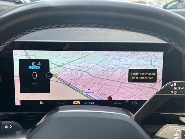 Renault ESPACE E-Tech full hybrid 200 esprit Alpine 7p. | Navigatie | Camera | Panoramadak | Dealer Onderhouden |