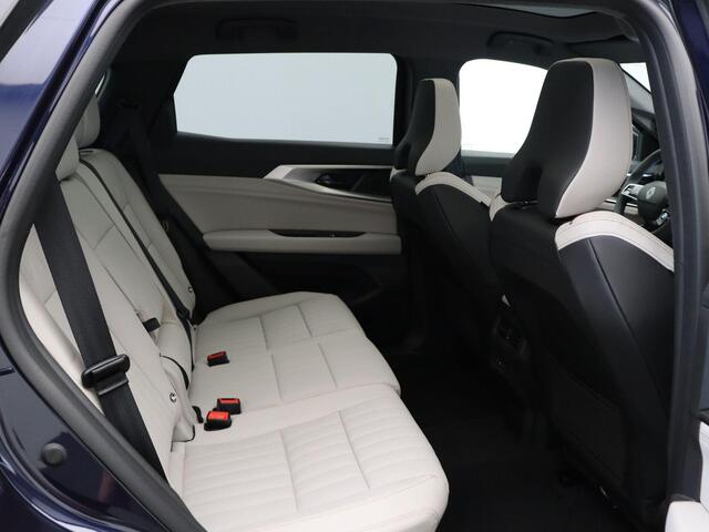 Renault ESPACE E-Tech full hybrid 200pk iconic 7p. | Vijf jaar garantie | Panoramisch dak | Harman Kardon | HUD | Voorruitverwarming |