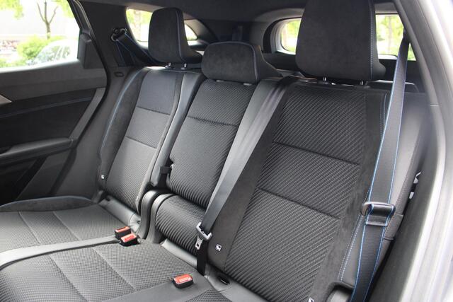 Renault ESPACE E-Tech full hybrid 200 esprit Alpine 7p. Automaat | Navigatiesysteem | Achterruirij Camera | Parkeer sensoren | All Season banden | Dodehoek detectie