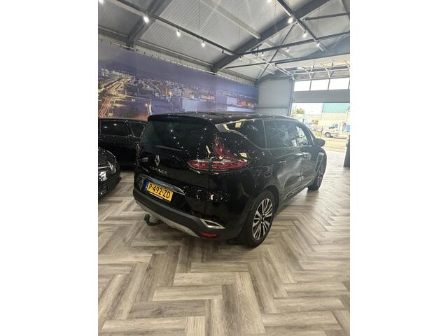 Renault ESPACE 1.6 dCi Initiale Paris 7p.