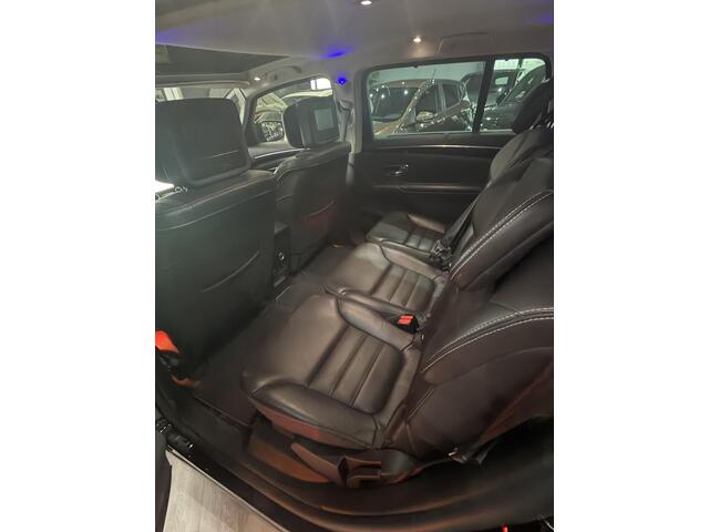 Renault ESPACE 1.6 dCi Initiale Paris 7p.
