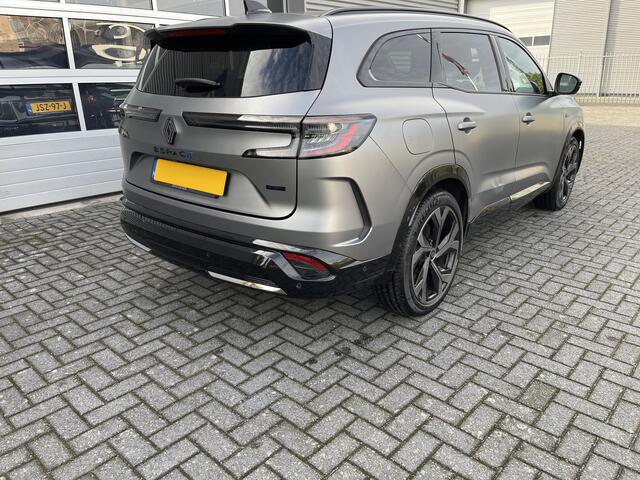 Renault ESPACE E-Tech full hybrid 200 esprit Alpine 7p.